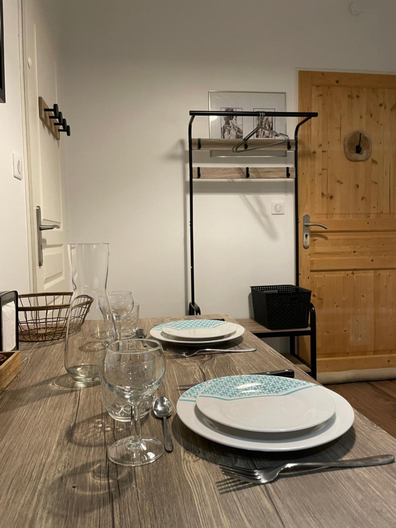 Apartmán Chez Jean-Yves Et Zoe - La Boheme - Au Calme, Tres Propre, Proche Parkings Niort Exteriér fotografie